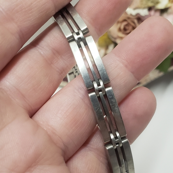 Monomania Business Casual Link Bracelet Mens Stainless Steel Bracelet - Picture 3 of 7